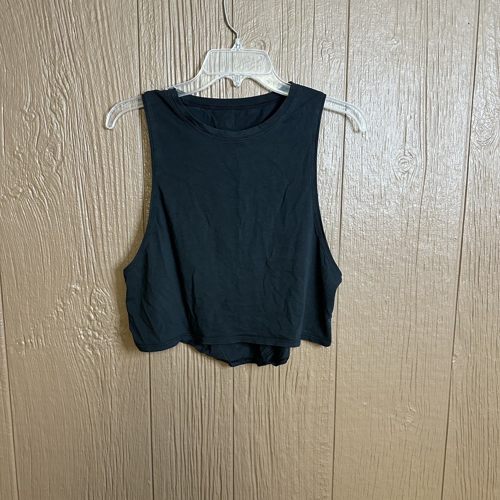 Lululemon Sculpt Cropped Tank Top Black Sz M (8) Athletic Fit Gym Back Design